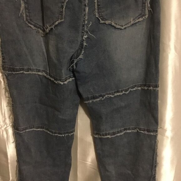 Elite Patchwork Light Wash Unfinished Raw Hem Skinny Jeans 13 - Picture 6 of 16